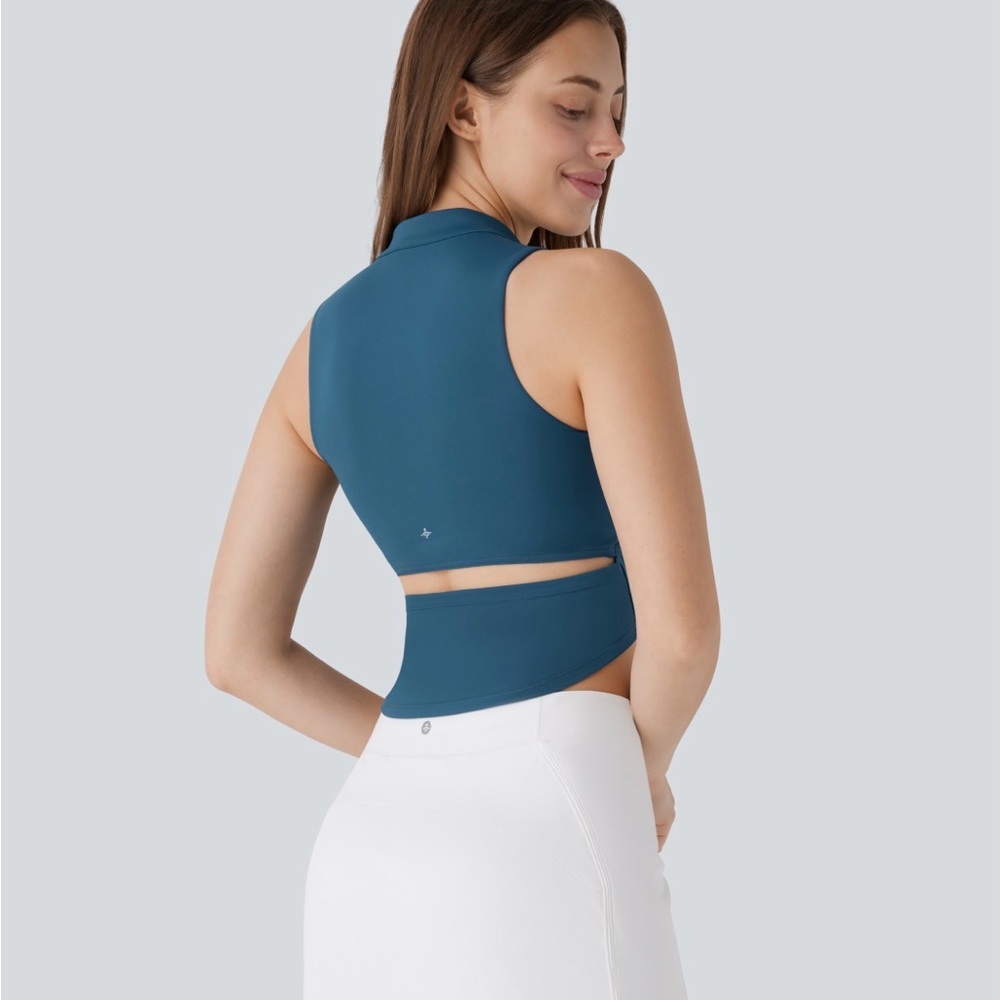 Halara SoftlyZero QuickDry Zip Crop Tank Top Size Medium Miami Teal NWT